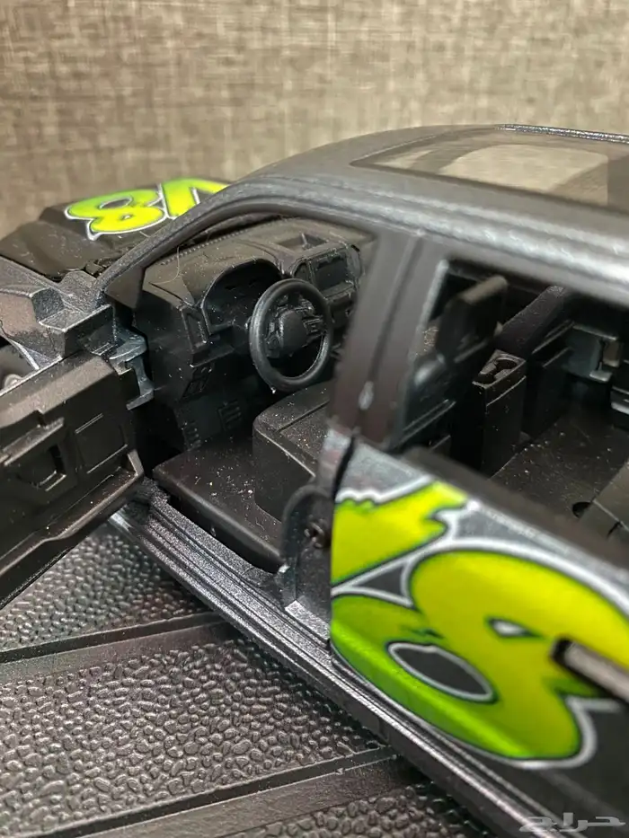 مجسمات سيارات للبيع 19