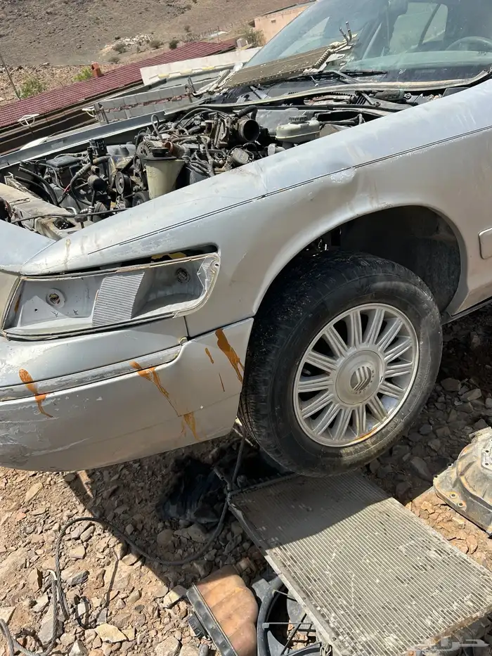 فورد ماركيز 2001 2