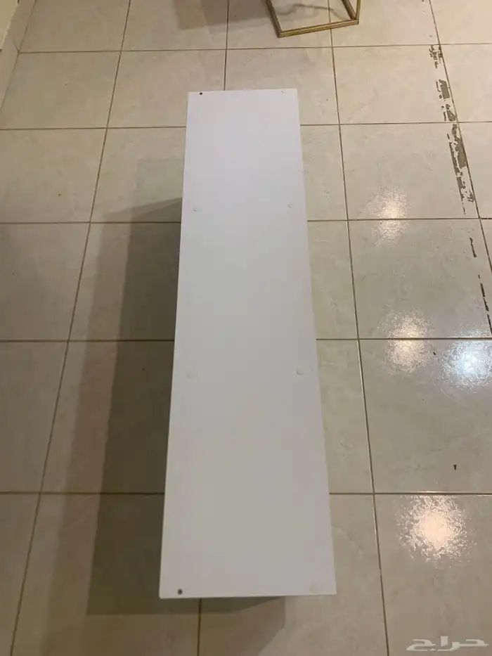للبيع طاولة مكتبية 2