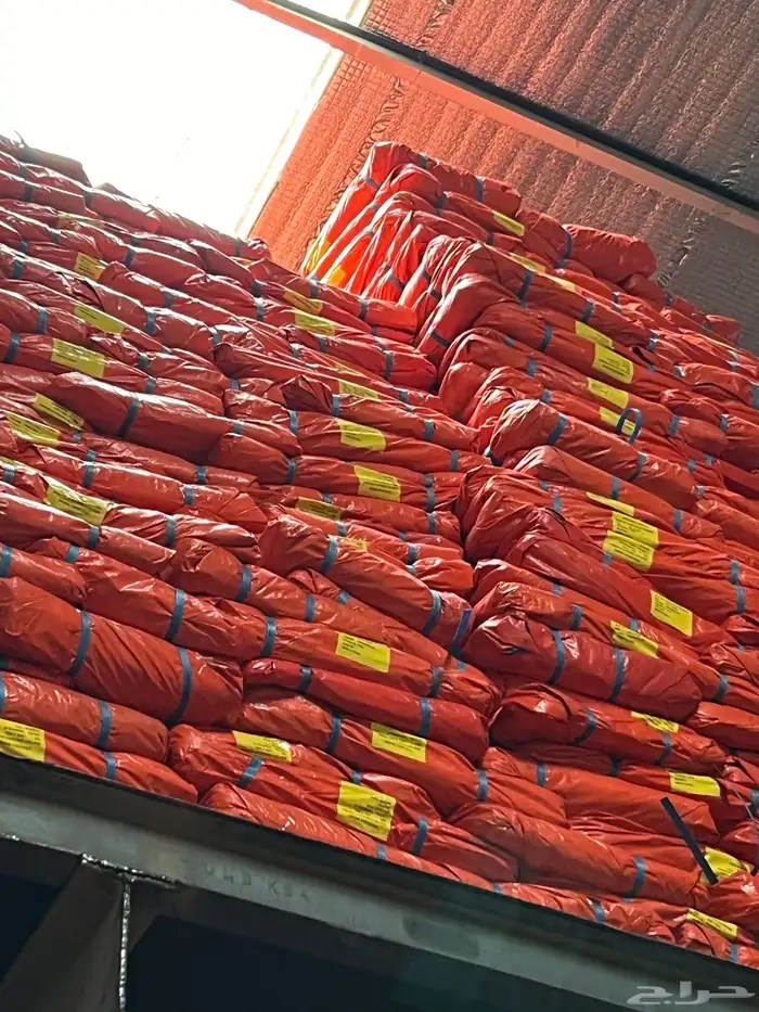 شراعات ابيض رصاصي برتقالي ازرق جميع المقاسات 17