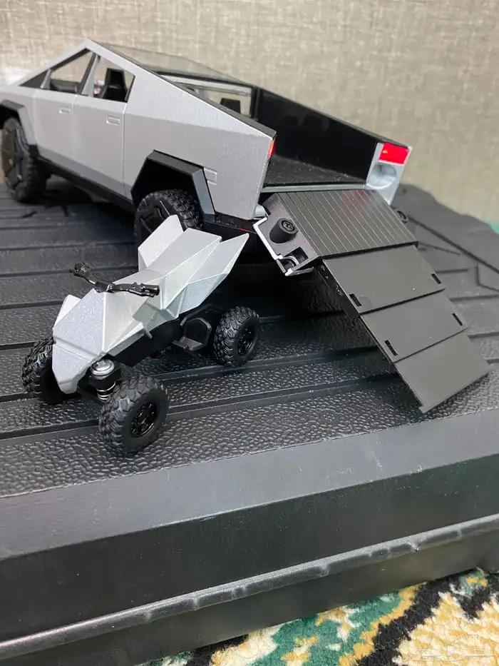 مجسمات سيارات للبيع 4