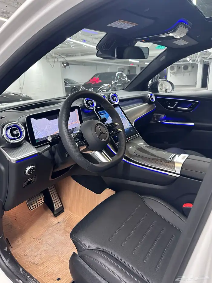 2025 Mercedes GLC300 Coupe AMG أصفار 9