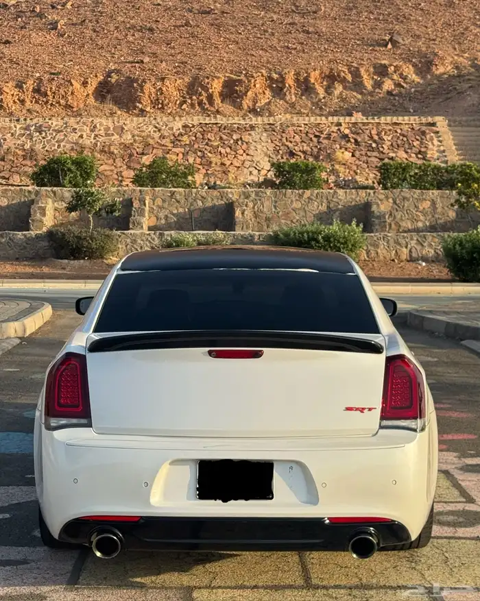 للبيع كلايزلر SRT 6.4 7