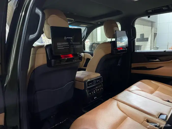 شاشات خلفيه لكزس 2024 2025 2