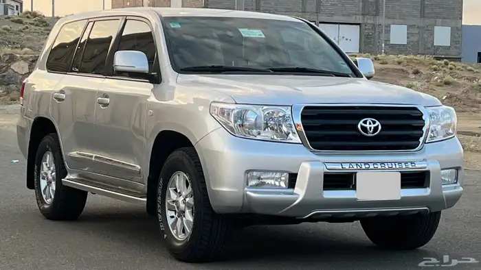 لاندكروزر 2011 سعودي GX.R 1