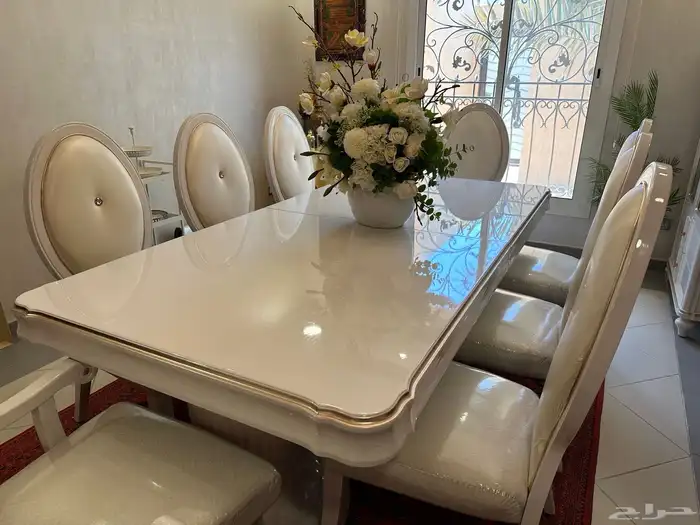 طقم طاولة طعام 10 كراسي للبيع 1