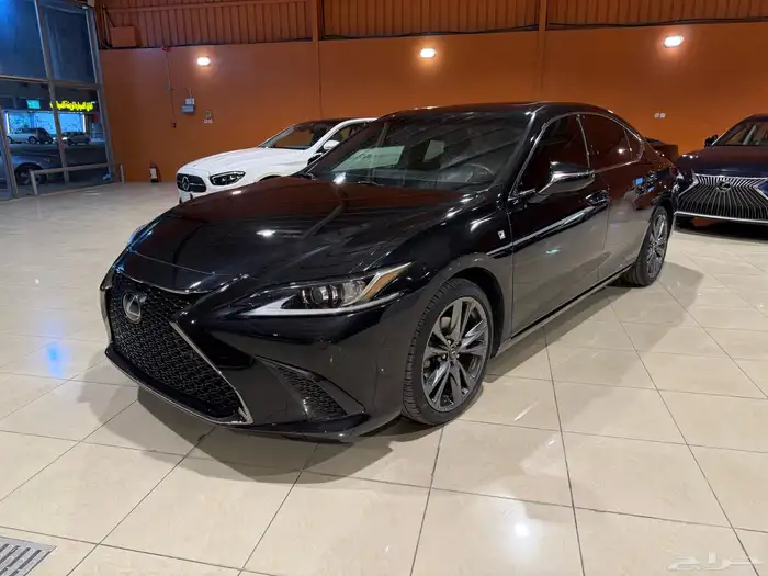 2020 لكزس ES350 F SPORT 0