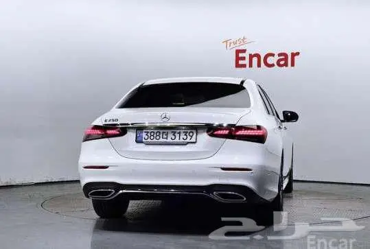 مرسيدس E250 AMG Line 2023 3