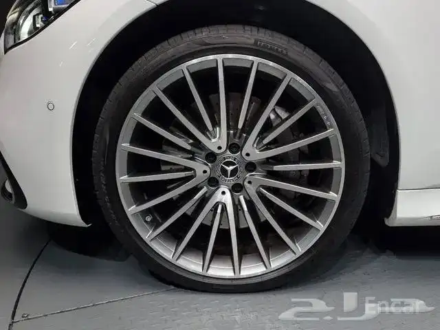 مرسيدس 2024 S class 500L 4MATIC استيراد من كوريا 4