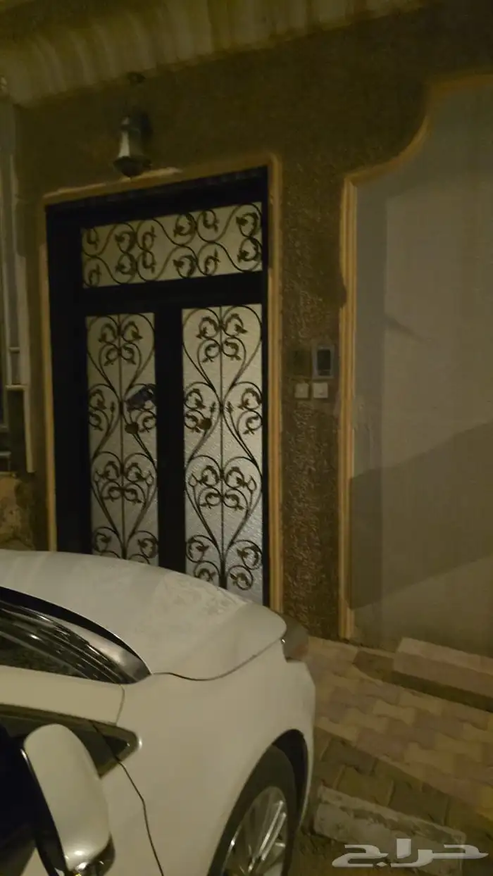 شقه لإيجار حي الملك فيصل 0