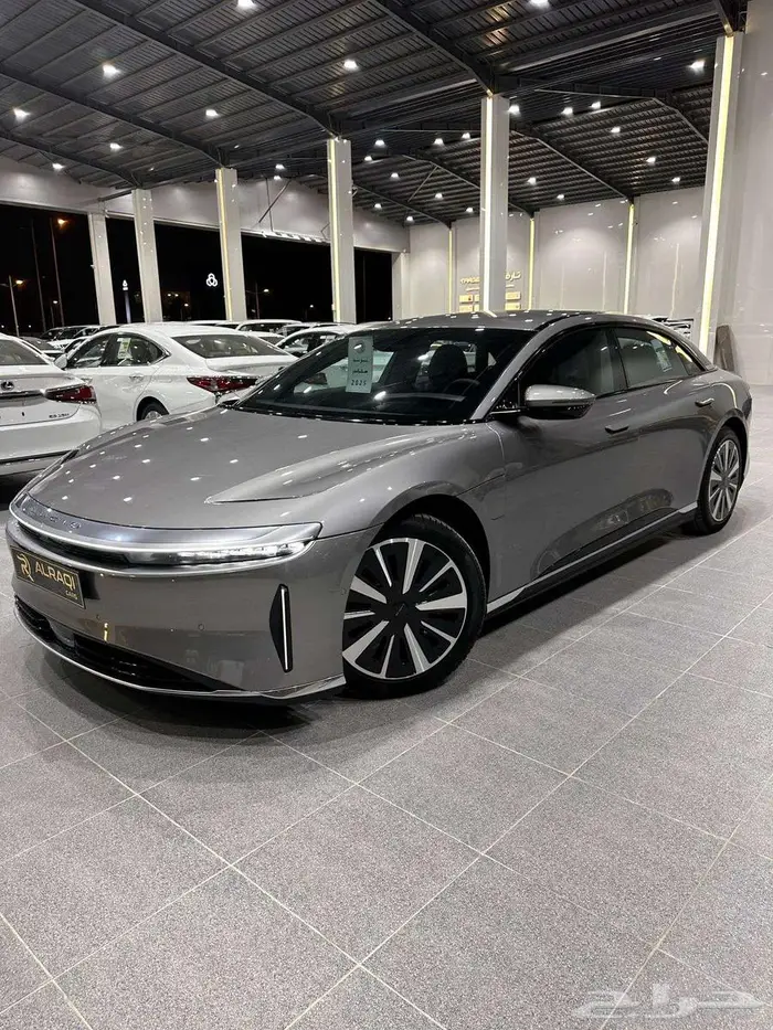 لوسيد اير بيور 2025 2