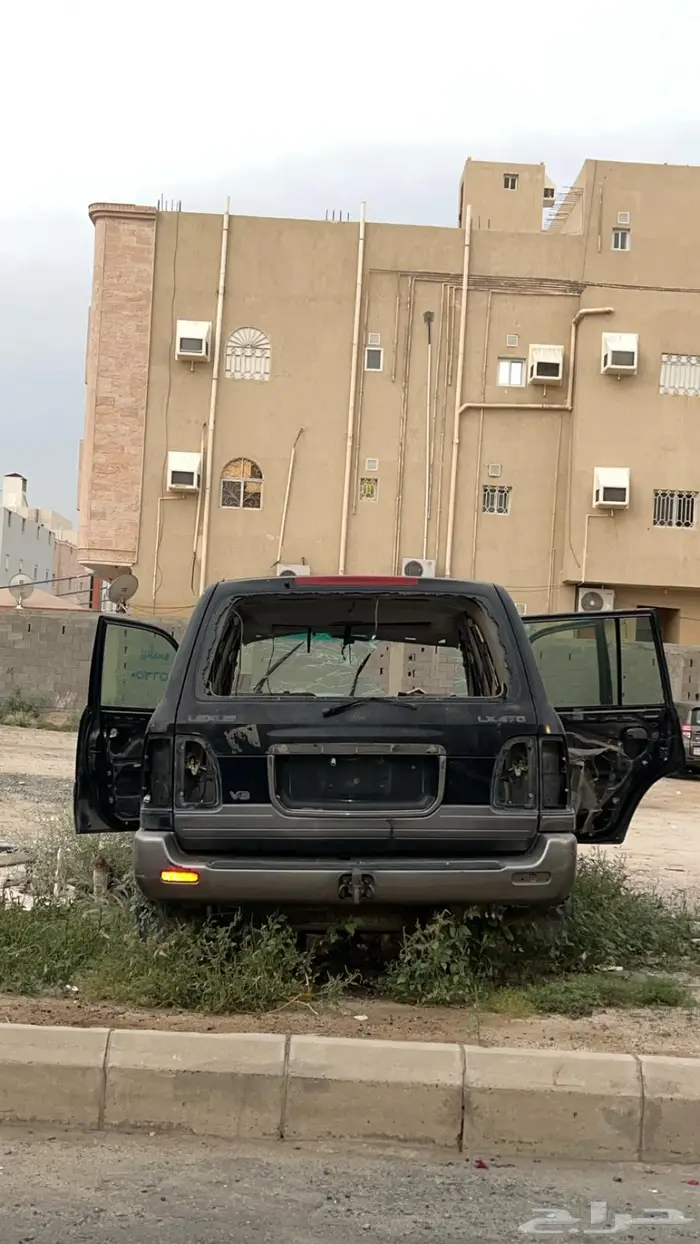 قطع بودي جيب لكزس 2001 16