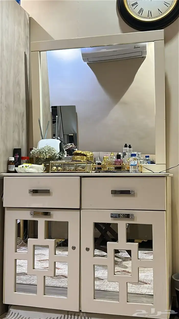 تسريحه نظيفه. وغساله مواعين توماتيكيه 2