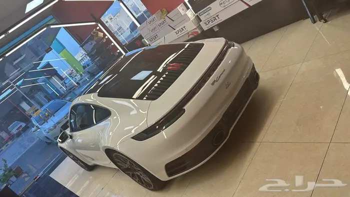 مركز تلميع سيارات وتظليل وحمايه للتقبيل 8