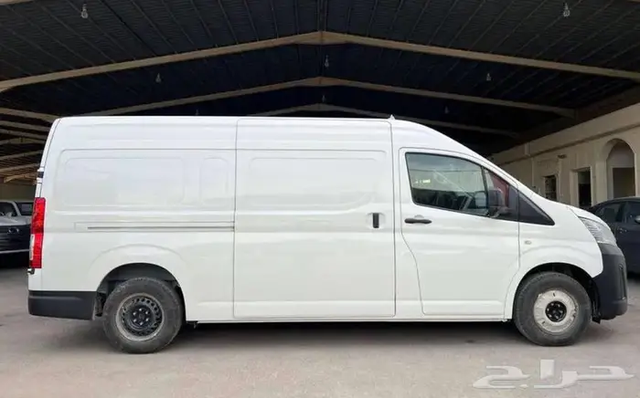 تويوتا هاي اس فان بضاعة 2.8 ديزل عالي أتوماتيك 2026 1