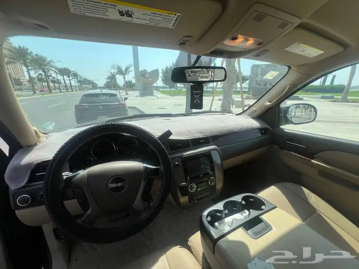 GMC يوكن 2012 نظيف للبيع 6