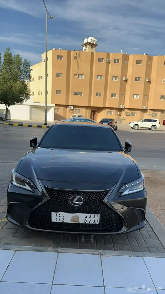 لوحة مميزه 0