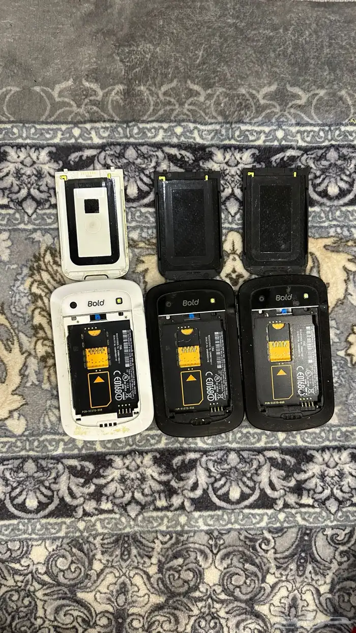 بلاك بيري بولد 9900 2
