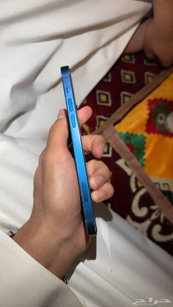 آيفون 12 عادي 3