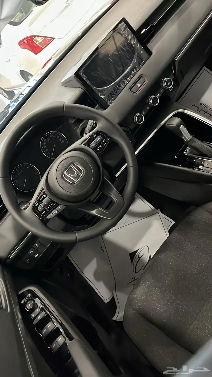 هوندا Hrv نص فل 2024 عروض كاش وأقساط رواتب 3600 بدون دفعه ا 4