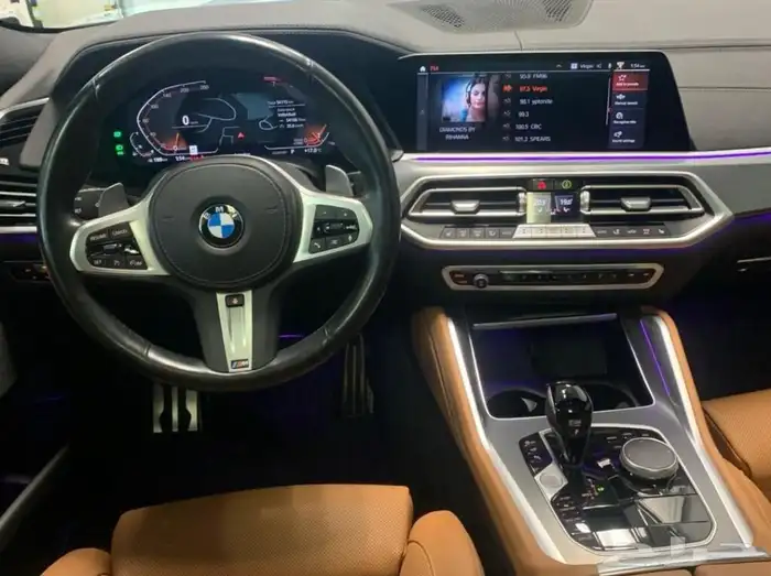 بي ام دبليو اكس BMW X6 XDrive40i Premium PKG موديل 2023 9