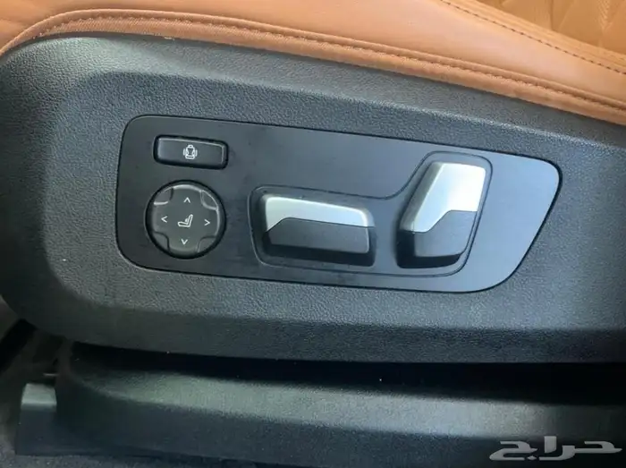 بي ام دبليو اكس BMW X6 XDrive40i Premium PKG موديل 2023 16