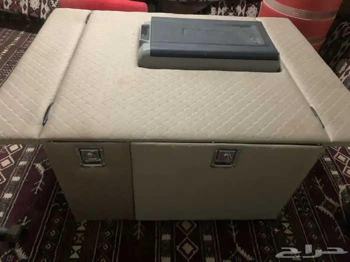 طبق ربع وثلاجه 1