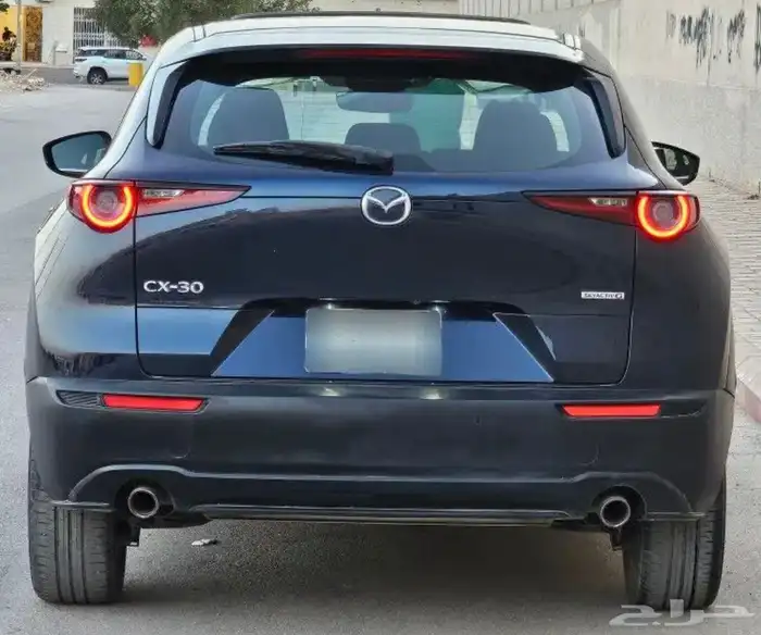 بيع سياره مازدا X30 1