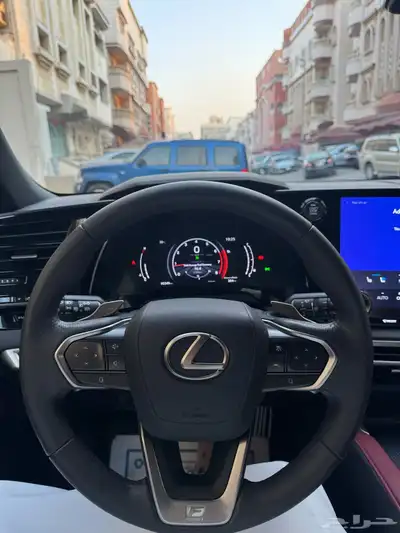 لكزس RX350 فئة F - SPORT بطاقة جمركية 11
