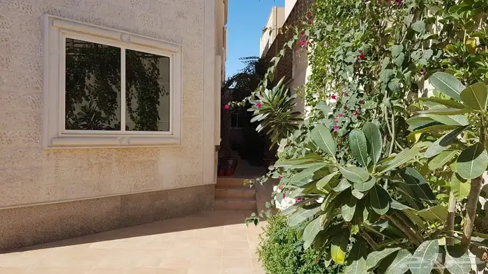 للبيع فيلا حي الدوحة الجنوبية السلمانية 7