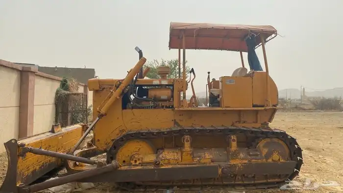 كوماتسو مقاس 15 2