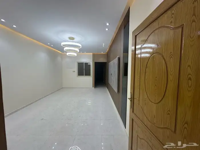 شقة تمليك حي اليرموك وشقة ارضية بحي البوادي 0