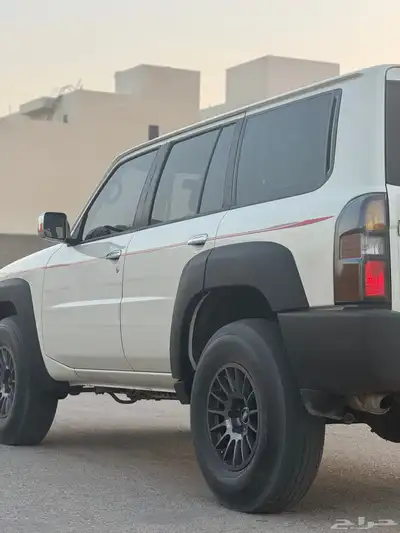 باترول 2009 نظيف بيع مستعجل 3
