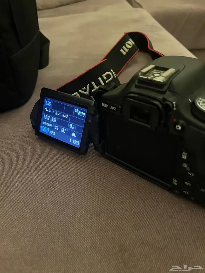 كاميرا كانون 1