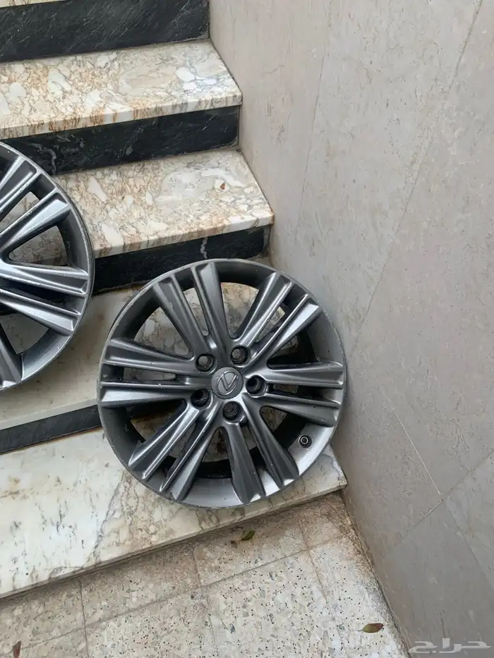 جنوط لكزس 3