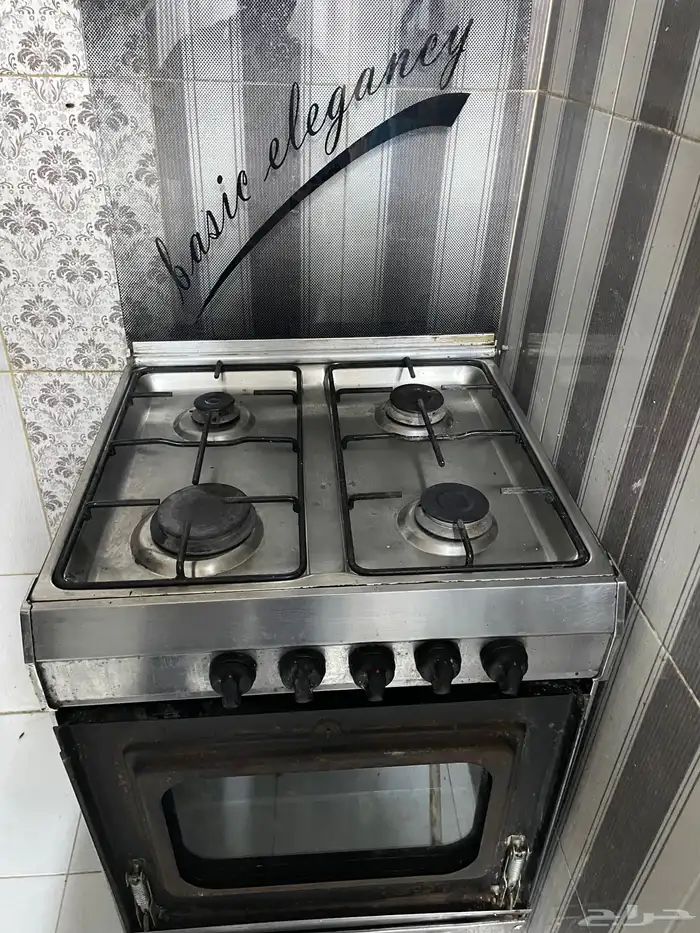 فرن 4 عيون للبيع خلال اليوم 3
