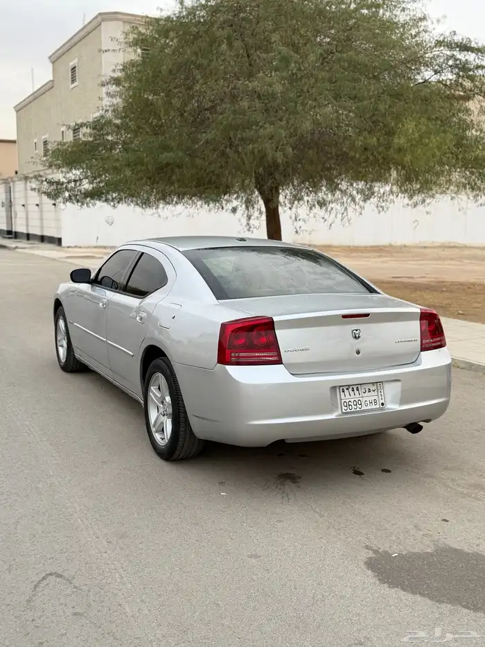 دودج تشارجر 2010 3