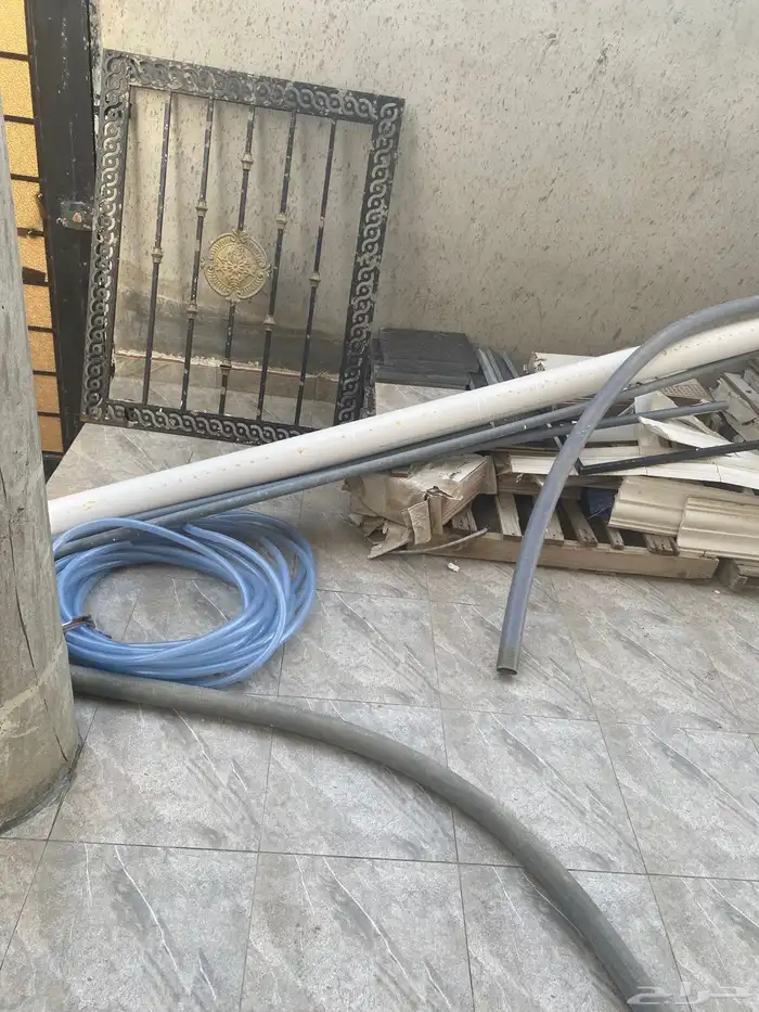 موصير سباكه صغيره وكبيره مع ليى الماء والبلاط سرميك مع طاقه 3