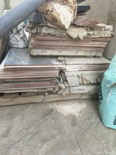 موصير سباكه صغيره وكبيره مع ليى الماء والبلاط سرميك مع طاقه 1