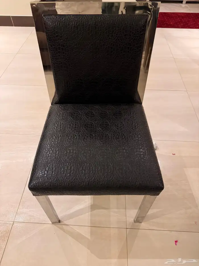 طاولة طعام للبيع 3