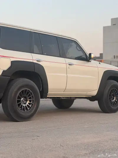 باترول 2009 نظيف بيع مستعجل 9