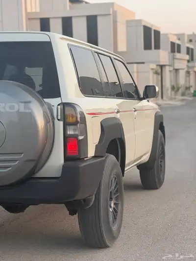 باترول 2009 نظيف بيع مستعجل 11