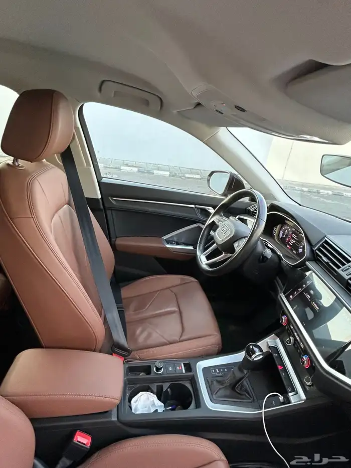 سيارة اودي Q3 35 FSHI 2023 6