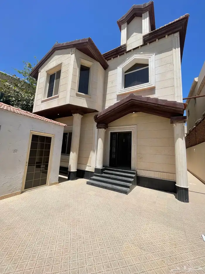 فيلا للبيع 2