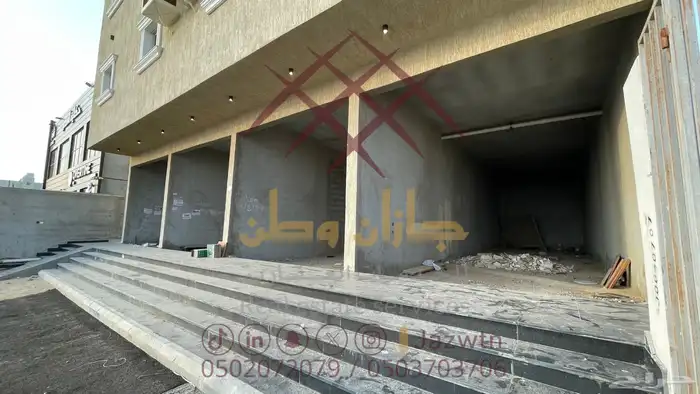 للإيجار محلات تجاريه على شارع حيوي 2