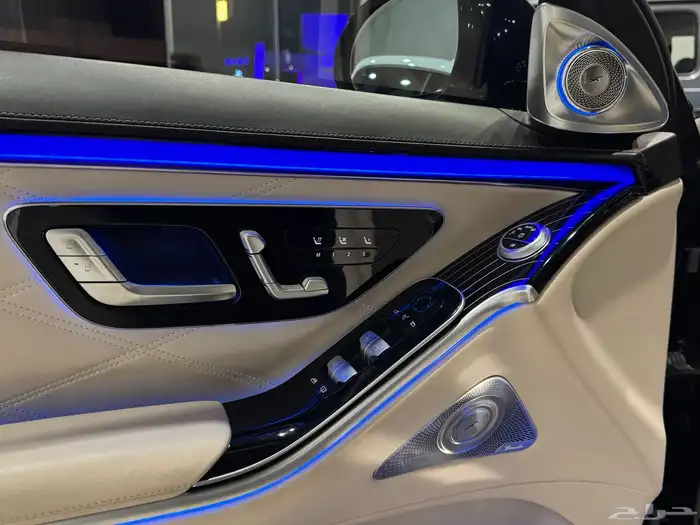 مرسيدس Maybach Brabus 600 موديل 2022م 12
