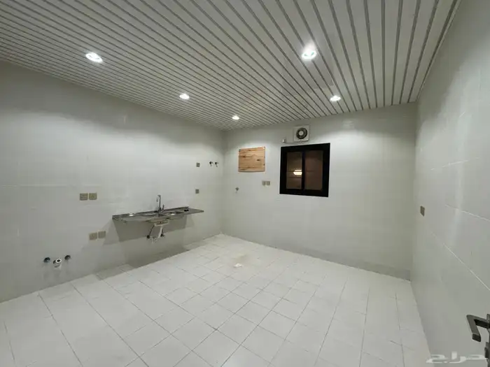 شقق تمليك تشطيب vip بحي السويس 5