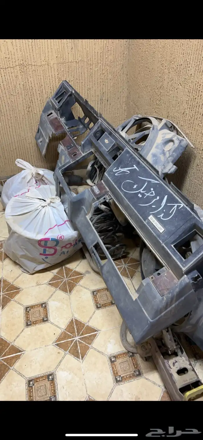 يوجد قطع كابرس من 86 الي90 0
