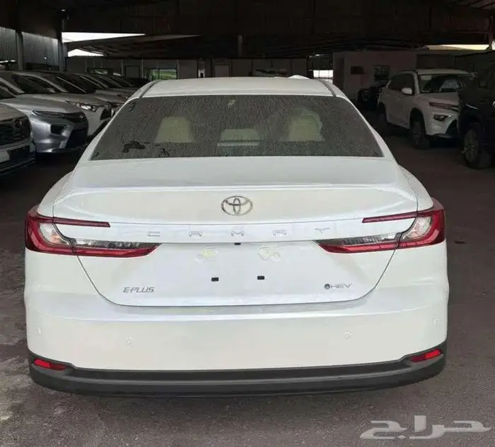 كامري LE 2.5 بنزين موديل 2025 -- عروض الأقساط 8