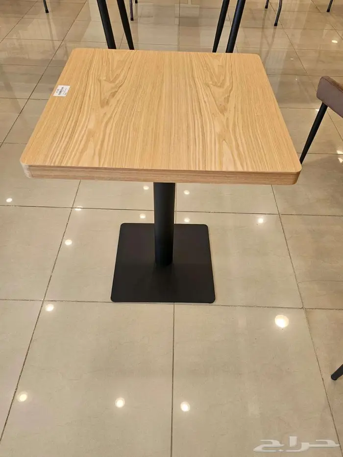 طاولات مطاعم 3